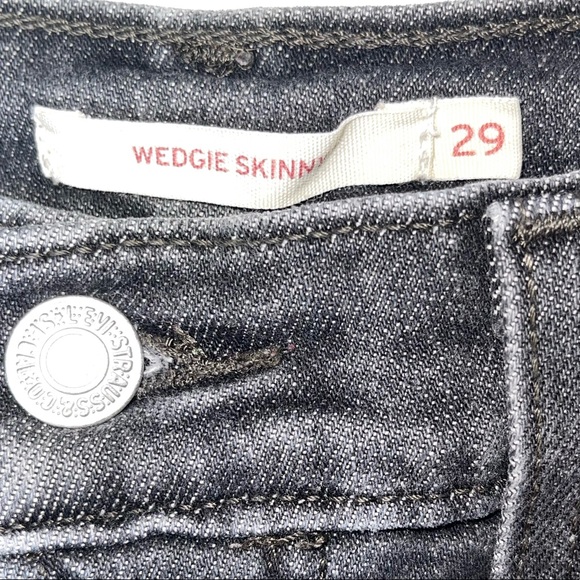LEVI'S x REVOLVE Dark Gray Button Fly Wedgie Skinny Cropped Jeans Size 29 - Picture 9 of 10